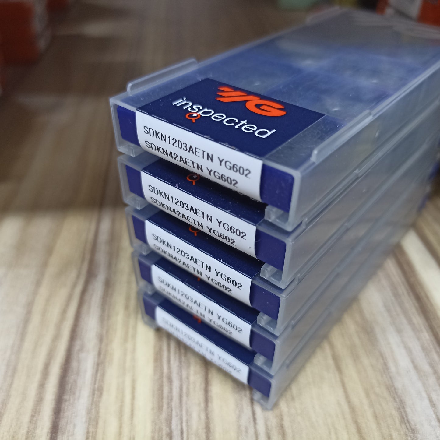 Inserto carburo SDKN 1203 YG1